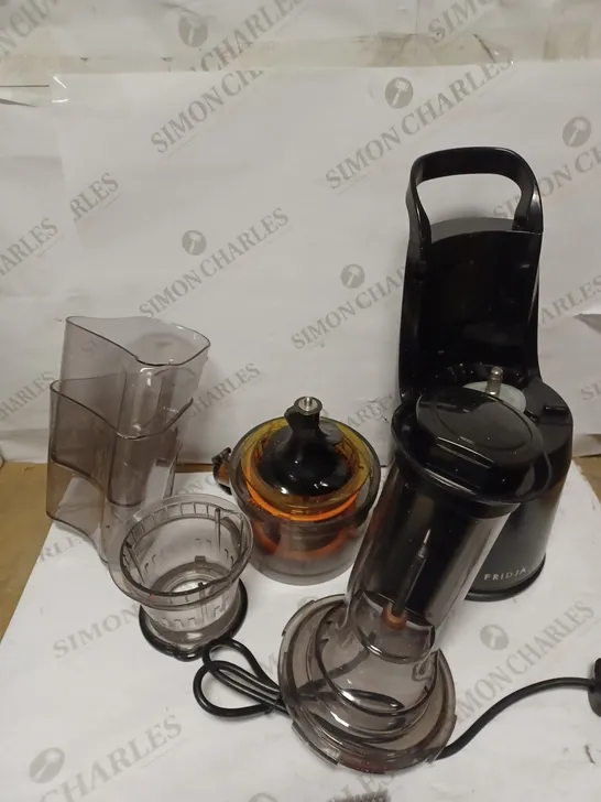 FRIDJA MASTICATING JUICER - BLACK (F1900)