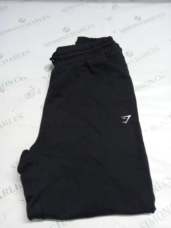 GYMSHARK TRAINING JOGGERS SIZE M