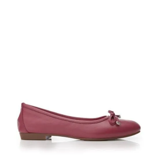 MODA IN PELLE EVIEE SLIP ON SHOES IN PINK SIZE 7 