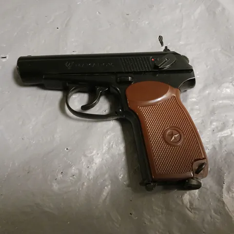 UMAREX MAKAROV .177 PISTOL