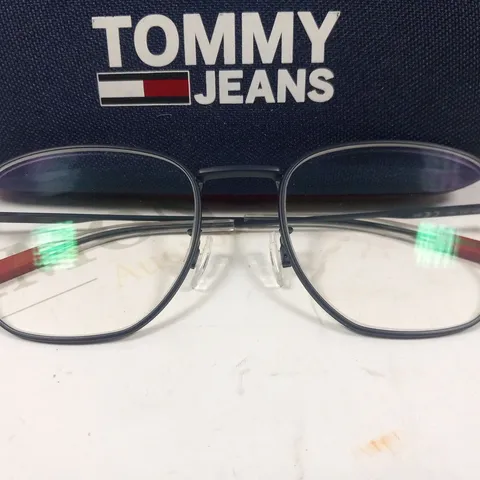 TOMMY JEANS TJ0076 FLL 145 GLASSES