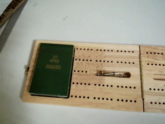 HARDWOOD FOLDING CRIBBAGE BOARD WITH CARDS 