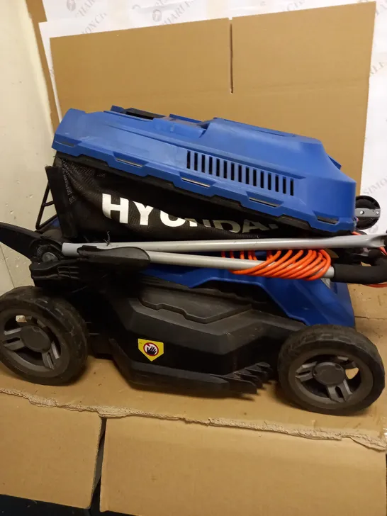 HYUNDAI HYM3800E LAWNMOWER 