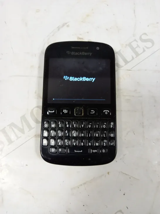 BLACKBERRY 9720 MOBILE PHONE 