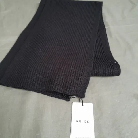 REISS CHESTERFIELD RIBBED MERIN SCARF IN NAVY