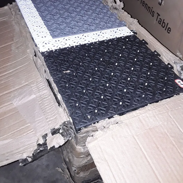 FORZA BASKETBALL COURT TILES 4582938Simon Charles Auctioneers