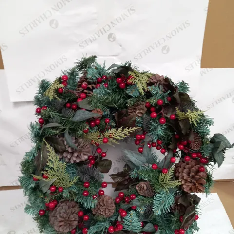 DESIGNER PRE-LIT RED BERRY CHRISTMAS WREATH - 80 CM