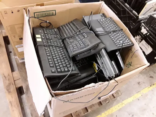 PALLET OF APPROXIMATELY 116 ASSORTED KEYBOARDS 