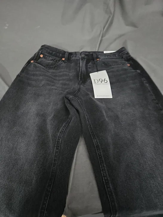 STRADIVARIUS STRAIGHT CROPPED BLACK JEANS - UK 12 