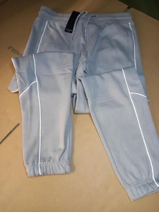 NEW LOOK GREY JOGGERS WITH WHITE PIN STRIPE SIZE-MEDIUM