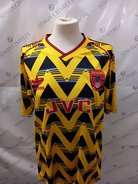 ARSENAL FC AWAY RETRO JERSEY SIZE M