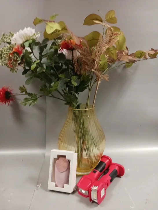 APPROXIMATELY 8 ASSORTED ITEMS TO INCLUDE PEONY FAUX FLOWER ARRANGEMENT WITH VASE, TILI FACIAL CLEANING BRUSH, BELL HOWELLBIONIC WIDE BEAM FLASHLIGHTS, ETC