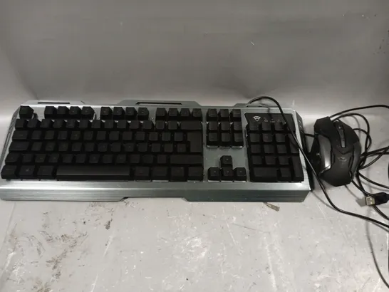 UNBRANDED KEYBOARD & MOUSE 