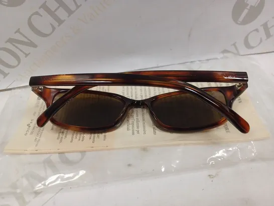 BOX OF APPROX 10 PAIRS OF STING BROWN 6143M SUNGLASSES 