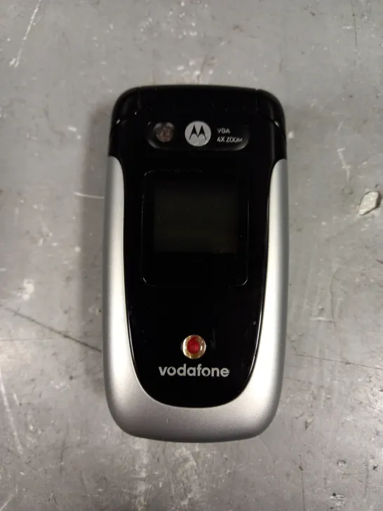 MOTOROLA V360 FLIP MOBILE PHONE 