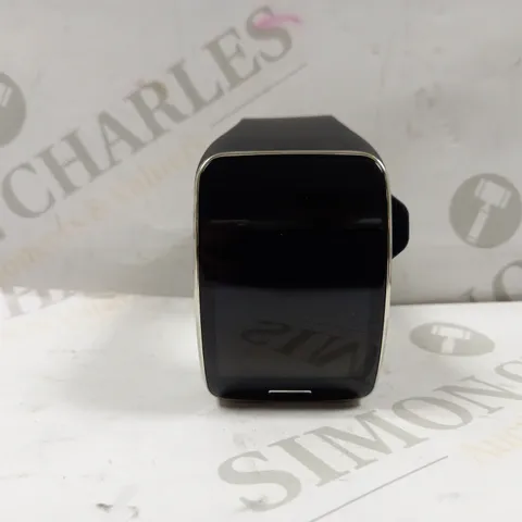 SAMSUNG GEAR S IN BLACK