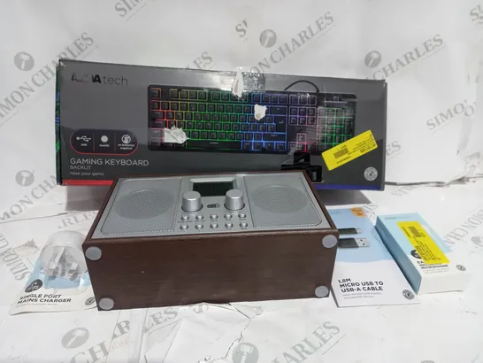 BOX OF APPROXIMATELY 10 ASSORTED ITEMS TO INCLUDE GAMING KEYBOARD, USB CABLE, RADIO ETC