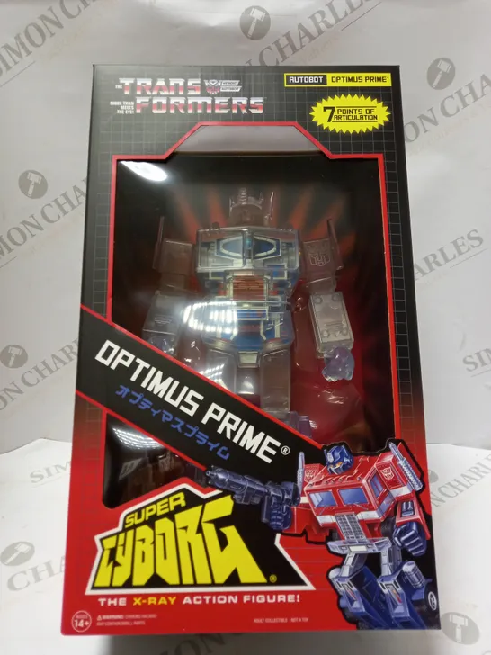 SUPER7 TRANSFORMERS SUPER CYBORG - OPTIMUS PRIME