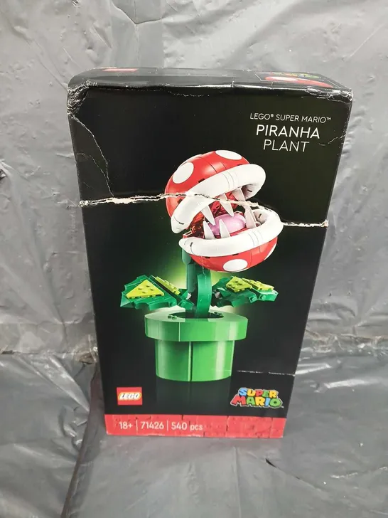 LEGO SUPER MARIO PIRANHA PLANT 