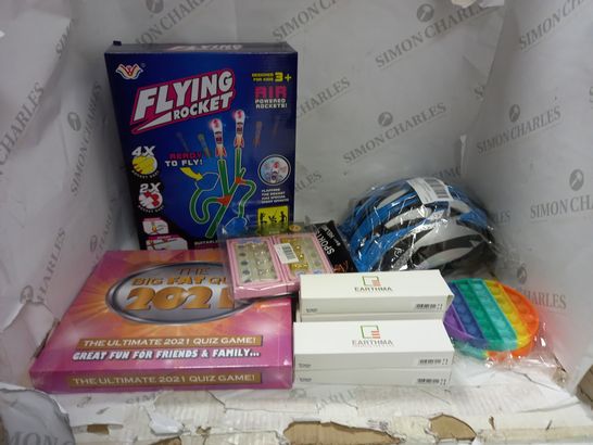 BOX OF APPROX 10 ASSORTED ITEMS TO INCLUDE FLYING ROCKET GAME, UNIVERSAL REMOTE, SPORTS HELMET
