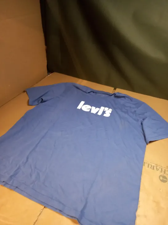 LIGHT BLUE LEVIS'S T-SHIRT SIZE L