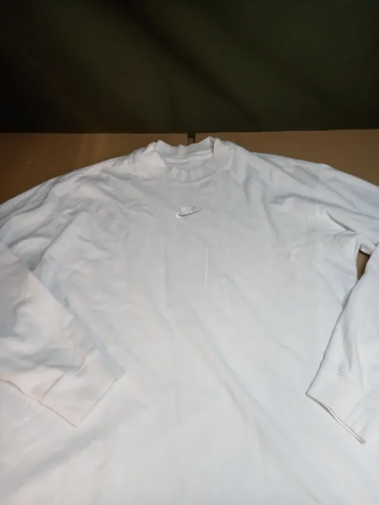 WHITE NIKE MAX 90 LONG SLEEVED SHIRT SIZE 