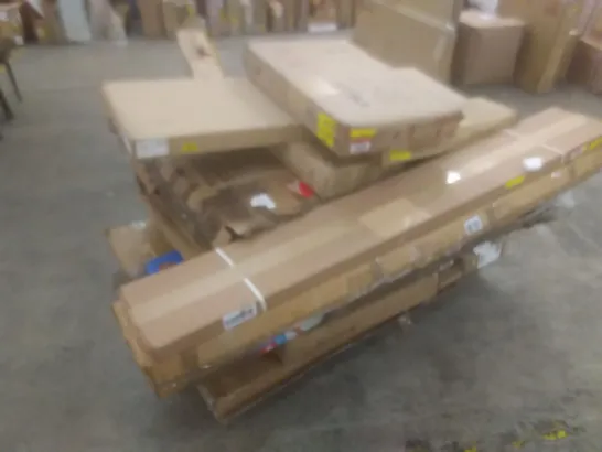 PALLET OF ASSORTED FURNITURE & FURNITURE PARTS