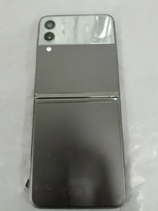 SAMSUNG GALAXY Z FLIP - MODEL UNSPECIFIED