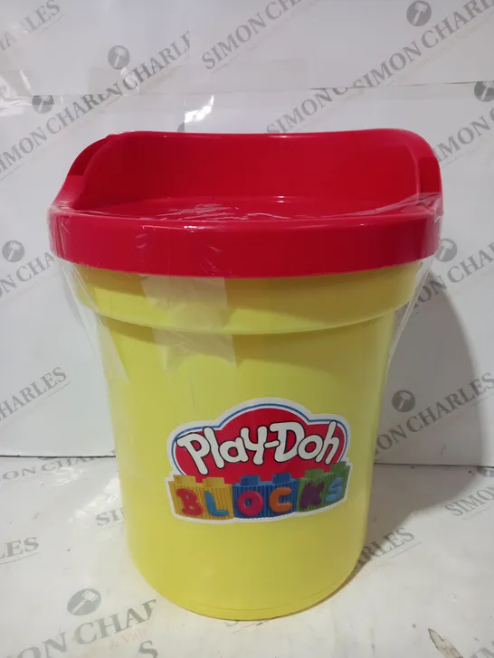 PLAY-DOH BLOCKS SEAT N' STORAGE SET RRP £34.99