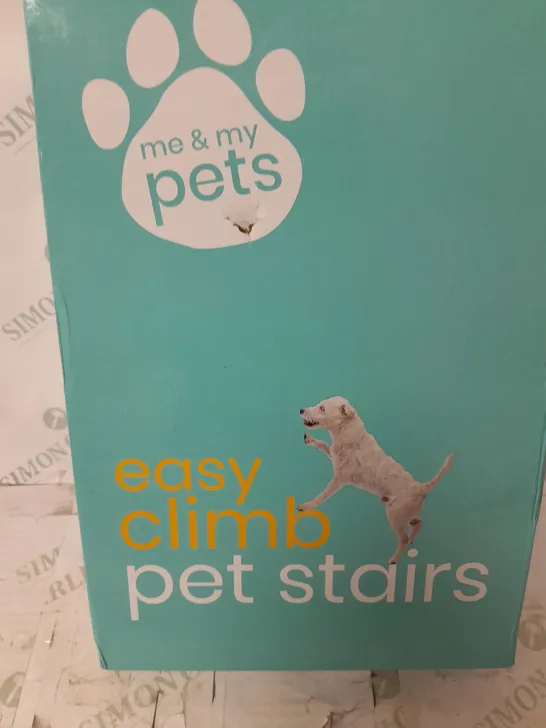 BOXED ME AND MY PETS EASY CLIMB PET STAIRS 