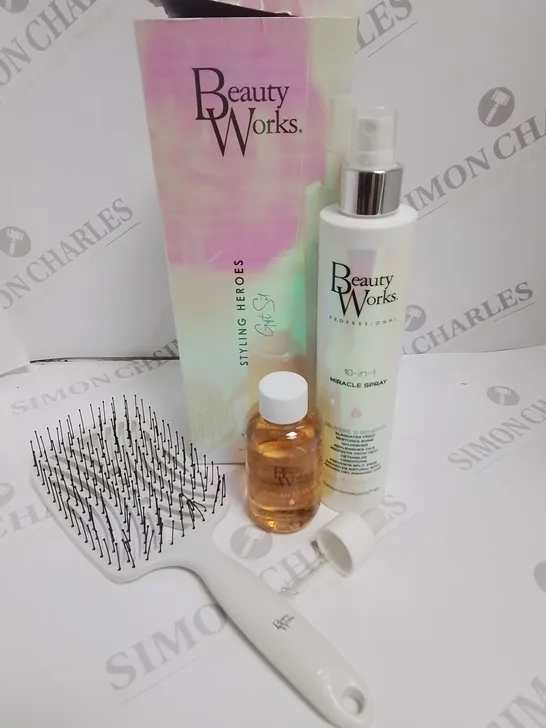 BOXED BEAUTY WORKS 10-IN-1 MIRACLE SPRAY X ARGAN SERUM GIFT SET  RRP £28.99