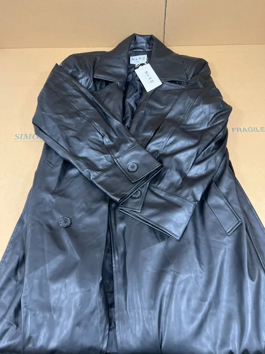 NA-KD EU 36 PADDED SHOULDER FAUX LEATHER TRENCH COAT IN BLACK