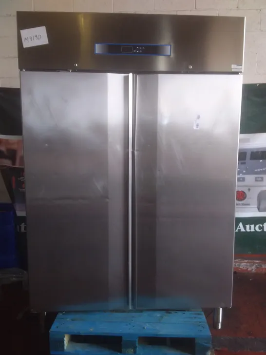 LARGE DISPLAY FRIDGE 