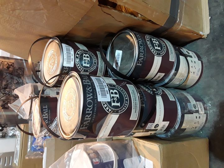 28 ASSORTED TINS OF FARROW AND BALL PAINT 3166539Simon Charles Auctioneers