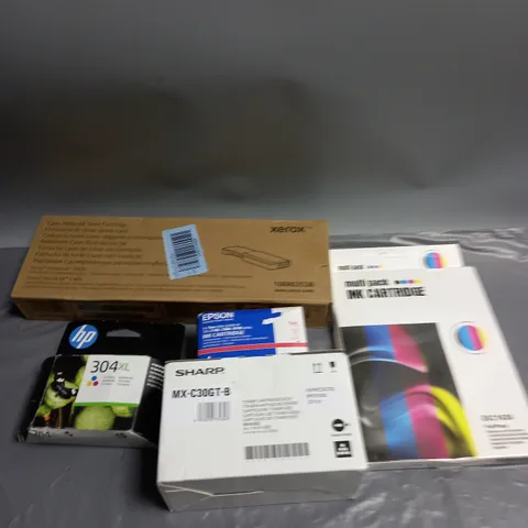 LARGE QUANTITY OF INK AND TONER CARTRIDGES. VARIOUS COLOURS. FOR HP, EPSON AND SHARP