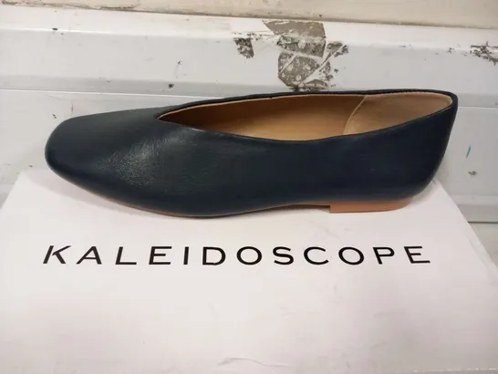 BOXED KALEIDOSCOPE BLUE SIZE 4