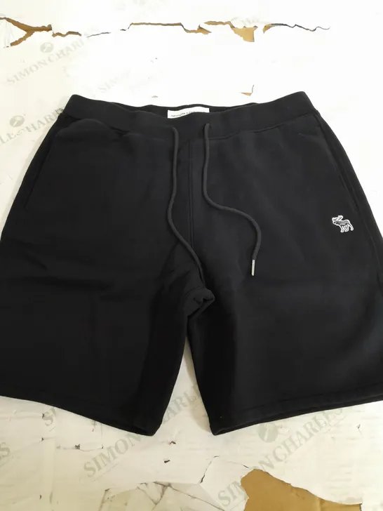 ABERCROMBIE & FITCH BLACK FLEECE SHORTS - MEDIUM