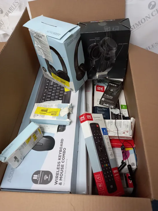 BOX OF APPROXIMATELY 20 ASSORTED ELECTRICAL ITEMS TO INCLUDE HEADPHONES, EARPHONES, REMOTES ETC - COLLECTION ONLY 