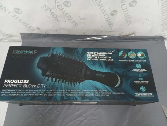 REVAMP PROGLOSS PERFECT BLOW DRY 1200W BRUSH