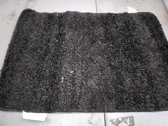 BRAND NEW GILDER BATH MAT SIZE 40 X 55CM IN BLACK