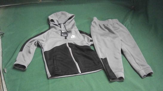 NIKE GREY TRACKSUIT 24 MONTHS