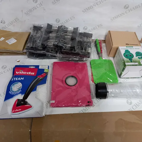 LOT OF APPROX 8 ASSORTED ITEMS TO INCLUDE BULLDOG CLIPS, MOP PAD, IPAD CASE ETC