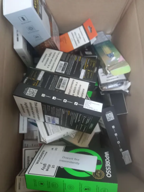 BOX OF APPROXIMATELY 15 ASSORTED E-CIGARATTES TO INCLUDE VAPORESSO, CALIBURN, UWELL ETC