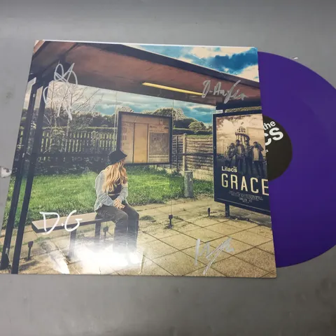 SIGNED THE LILACS - GRACE