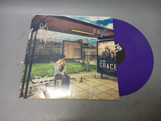 SIGNED THE LILACS - GRACE