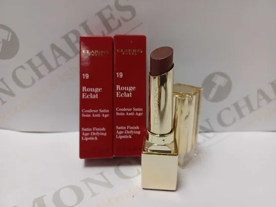 LOT OF 2 CLARINS ROUGE ECLAT LIPSTICKS - #19 CHESTNUT BROWN