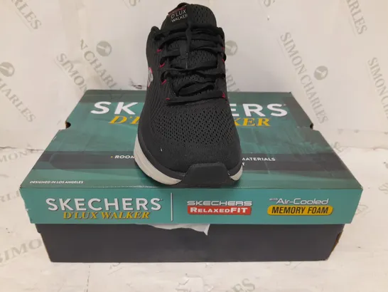 BOXED SKETCHERS D'LUX WALKER TRAINERS IN BLACK SIZE 9