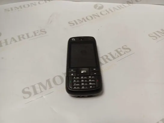 O2 BLOCK PHONE WITH KEYBOARD 