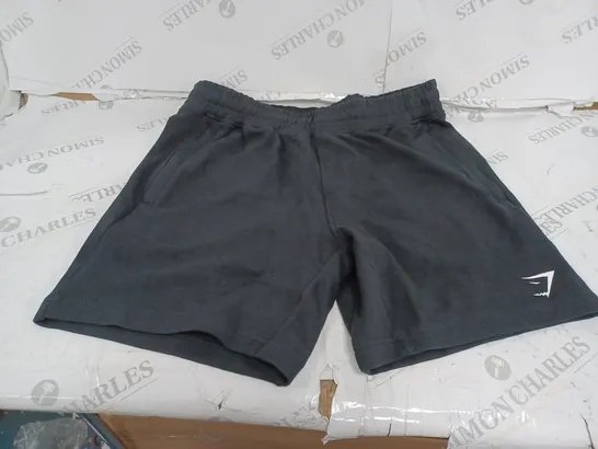 BLACK GYMSHARK SHORTS SIZE M 