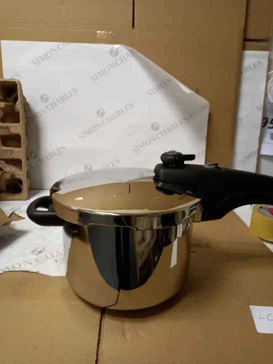 PRESTIGE SMART PLUS PRESSURE COOKER